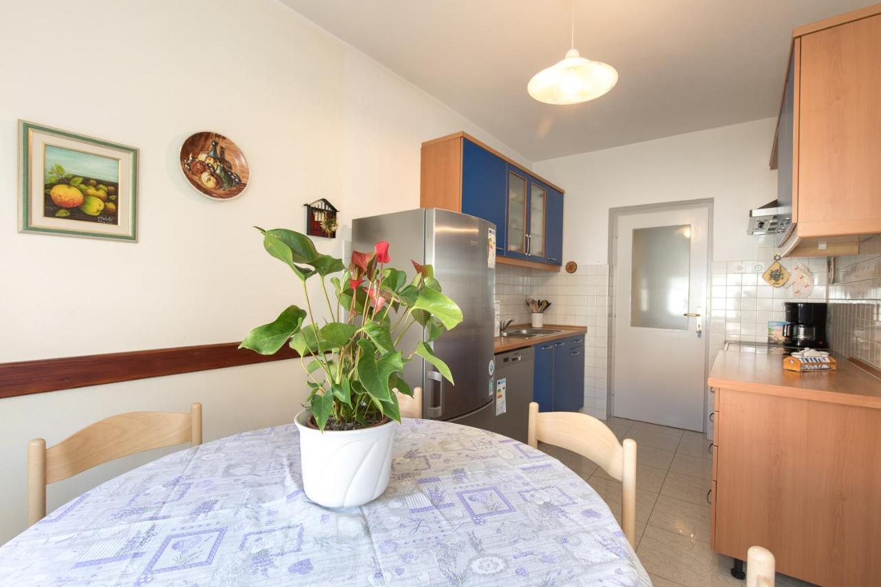 Appartement Vesna à Baška Extérieur photo